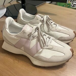 New Balance 327 LIMITED EDITION PINK SEA SALT HAZE SOLD OUT Size 9